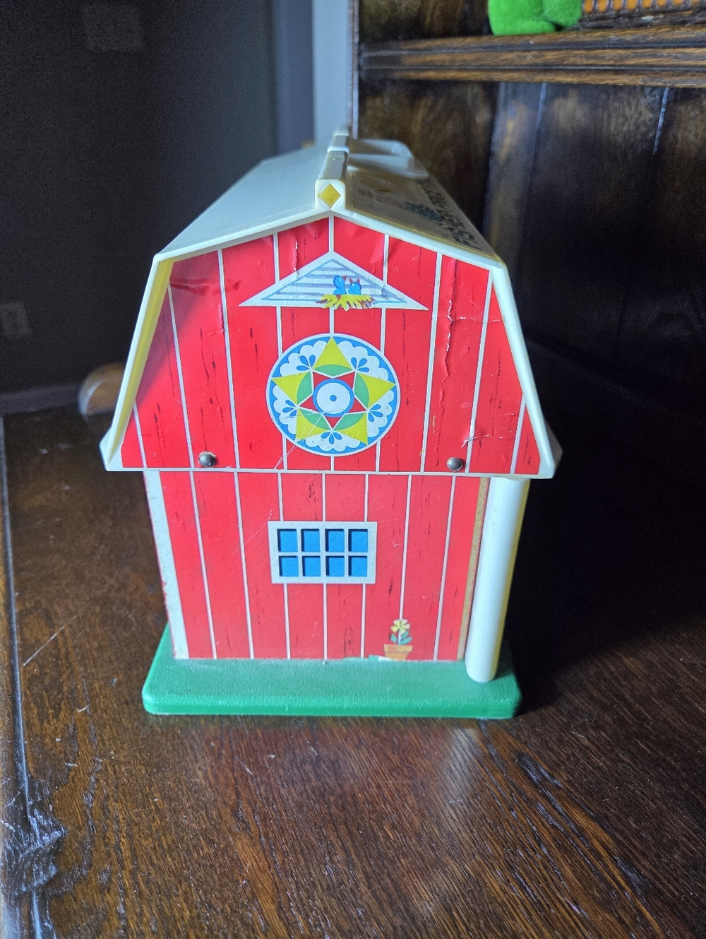Fisher-Price Red, Yellow and Orange Classic Farm Playset with Figures - Picture 10 of 13
